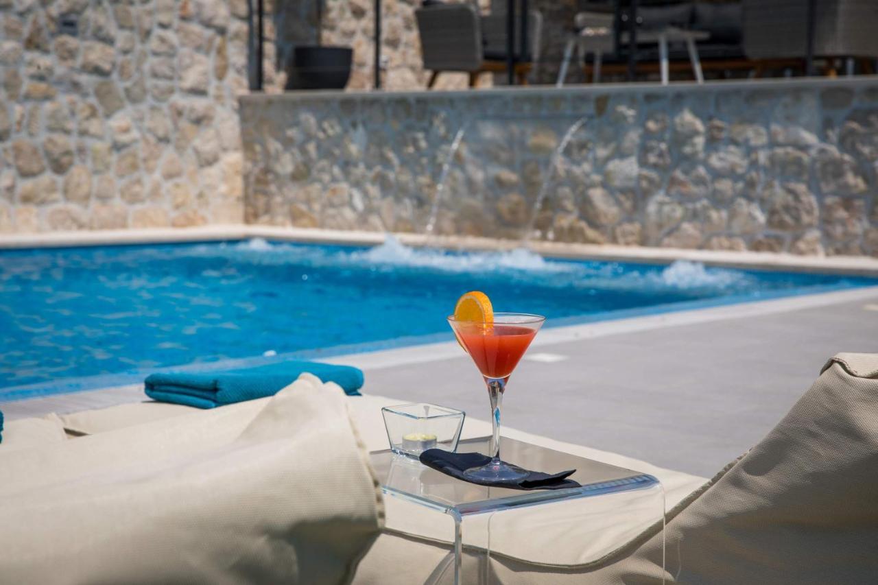 Mariva Exclusive Villa Brsecine Exterior photo
